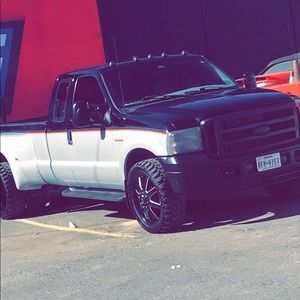 Meet your Posher, Sky